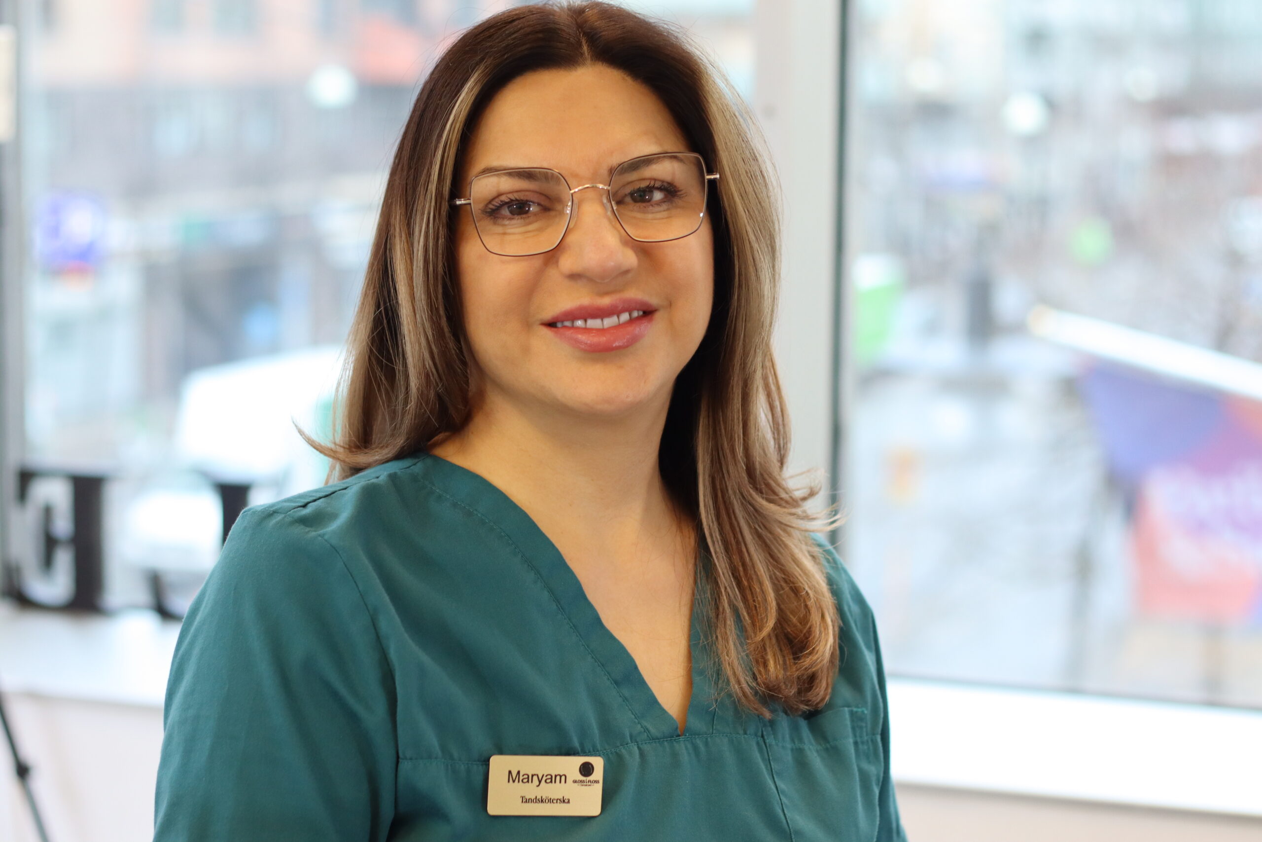 Maryam Yavarpanah, dental nurse at Gloss & Floss in Stockholm